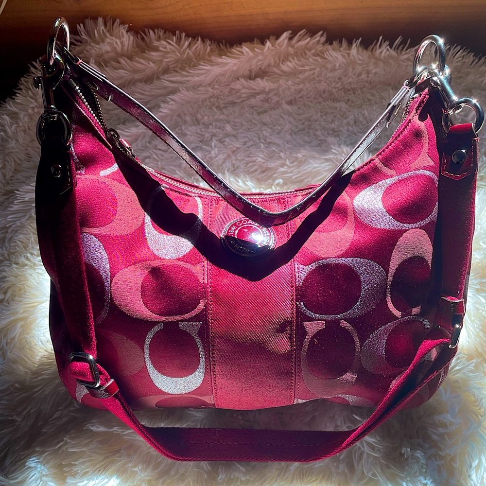 Vintage Coach Signatures CrossBody Shoulder Bag Purse Burgundy Plum Red